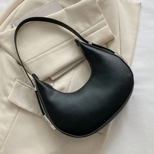 Жіноча сумка багет чорна